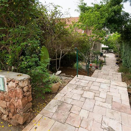 Homey Suite In Zichron Yaakov Зихрон Яков Екстериор снимка
